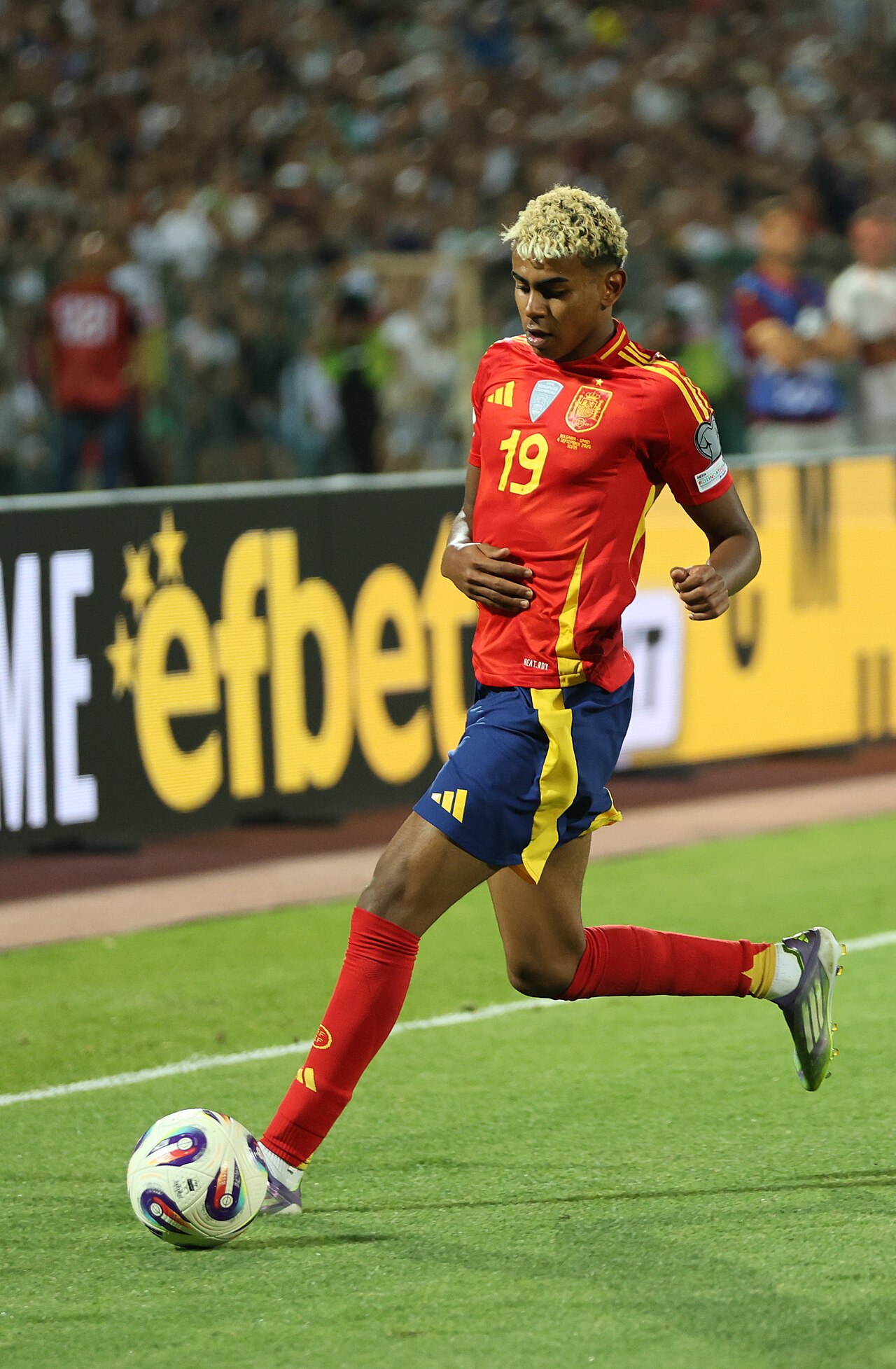 Lamine Yamal portrait for Spain